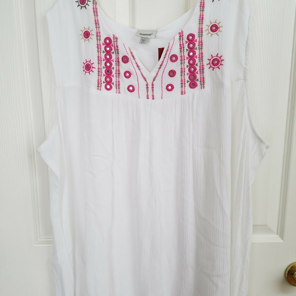 Avenue EMBROID-MIRROR YOKE TANK